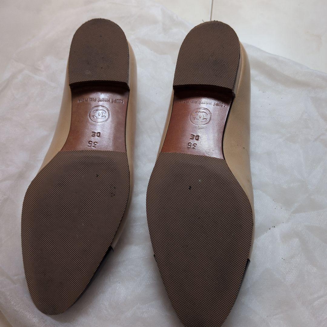 CHANEL フラットシューズ 35 ベージュと黒
