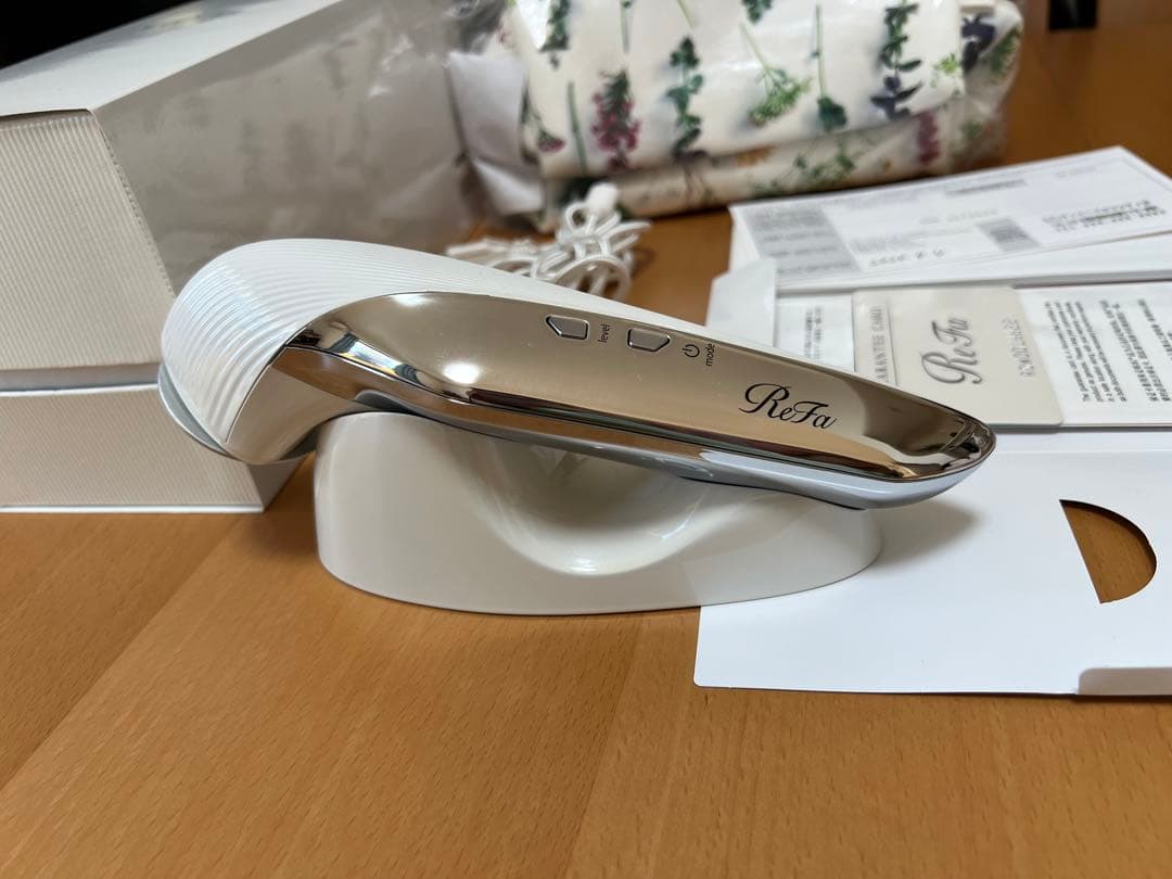ReFa リファビューティテック レイズ RE-AA02A ホワイト 美顔器