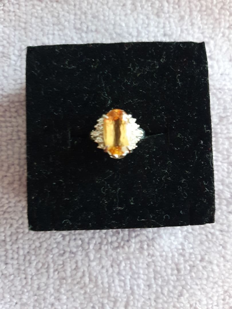 インペリアルトパーズダイヤモンドリング