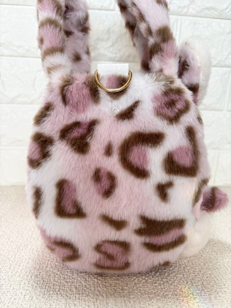 ね*】様 コヤンイサムチョン　ファーバッグ　ルミちゃん　ヒョウ柄ピンク　うさちゃ