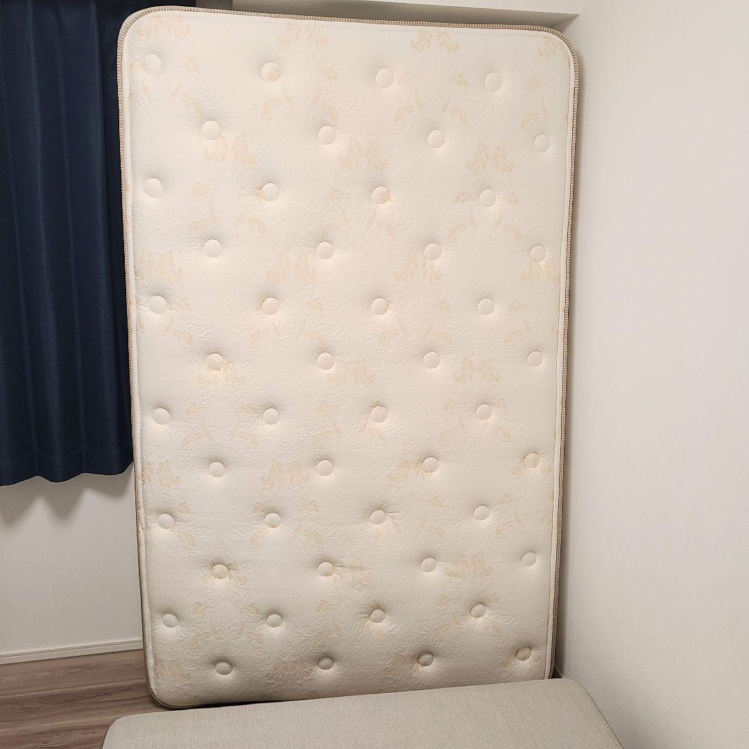 SIMMONS　シモンズエグゼクティブマットレス　セミダブル