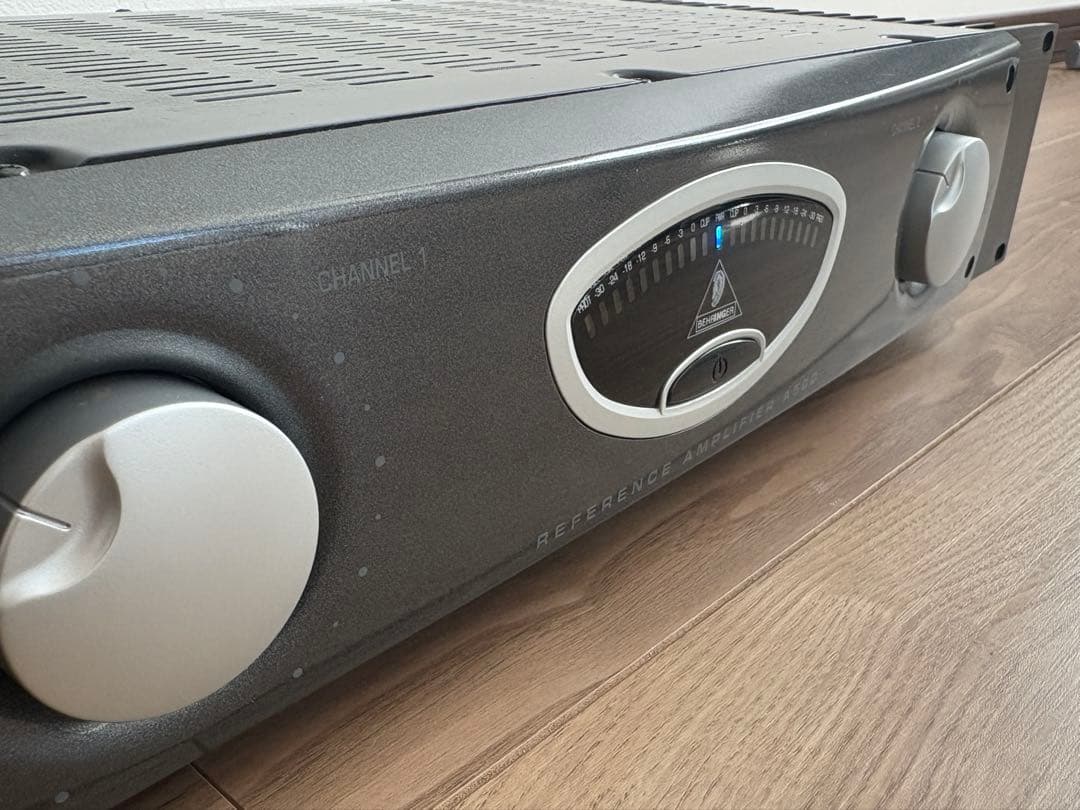 ベリンガー　パワーアンプA500