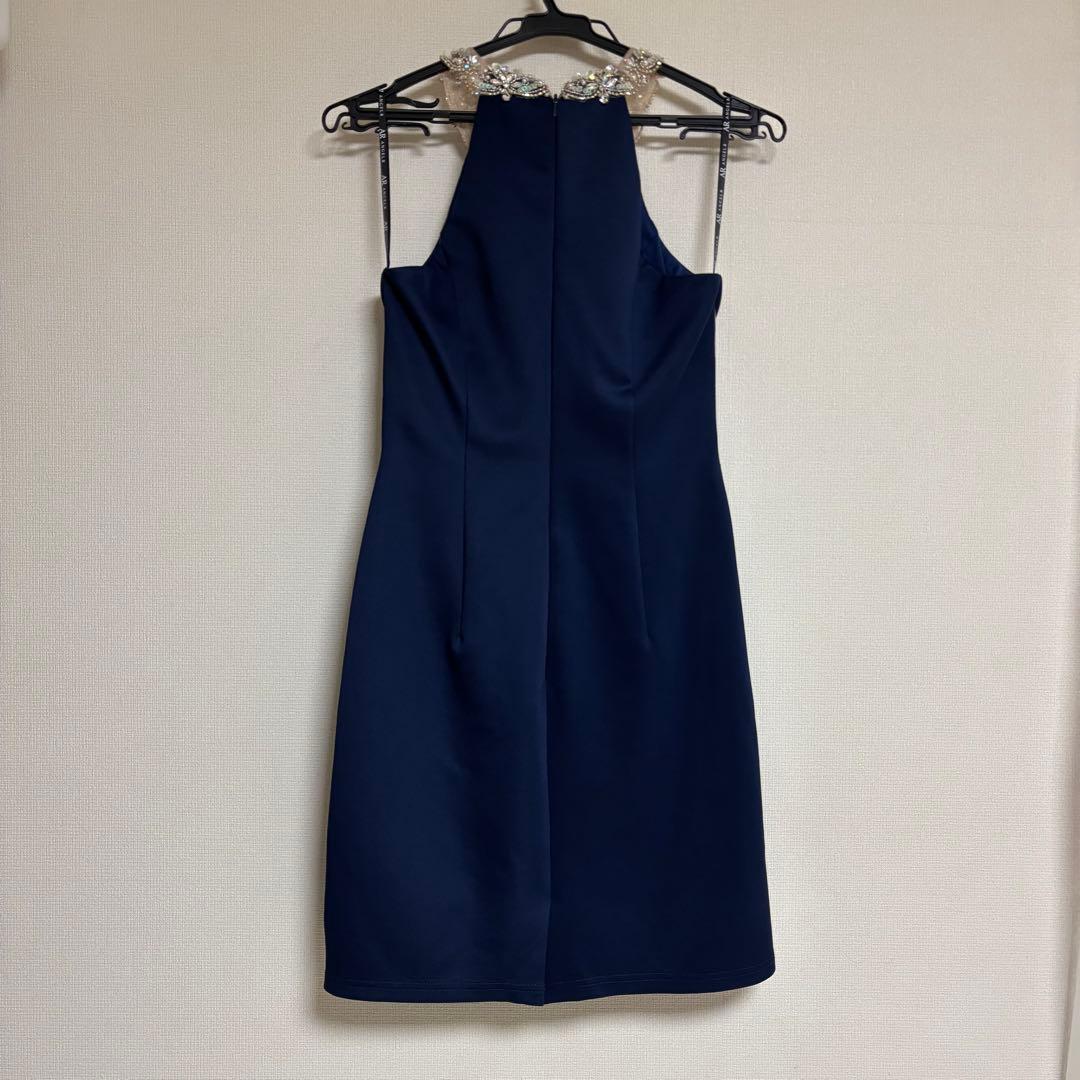 ホルターネック ネックチェーンバストタックビジュータイトミニドレス