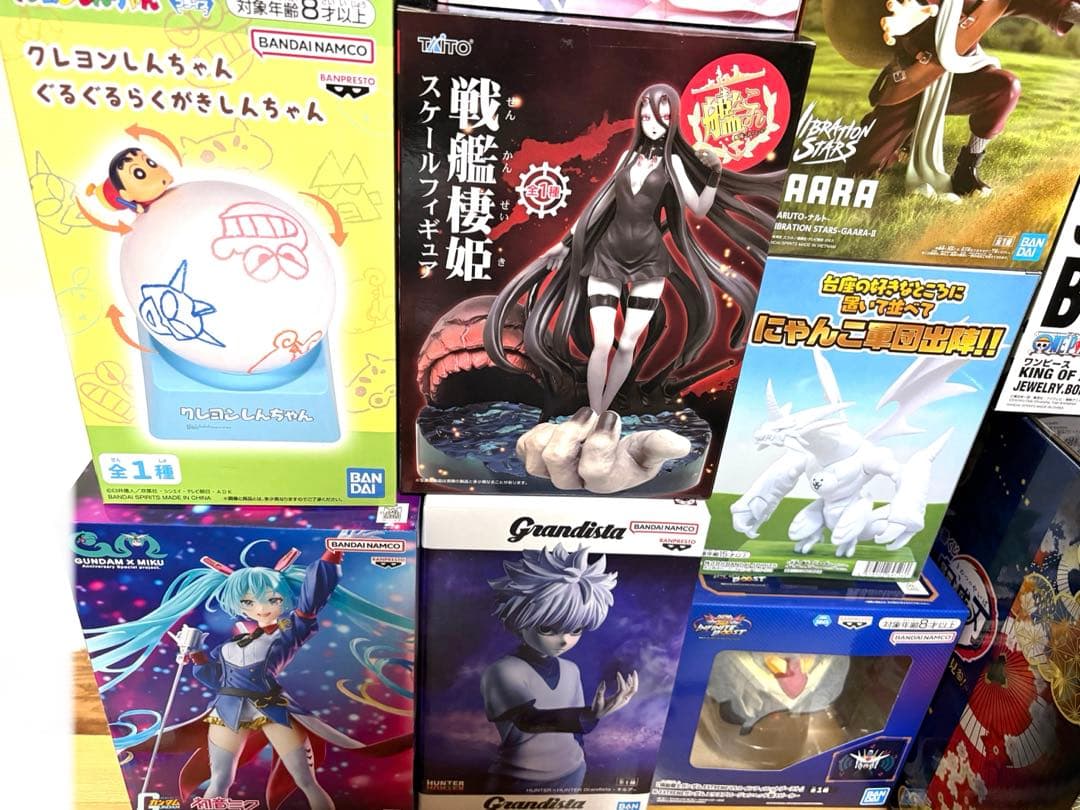 初音ミク 鬼滅の刃 ラストワン ワンピース クレヨンしんちゃん他 14点セット