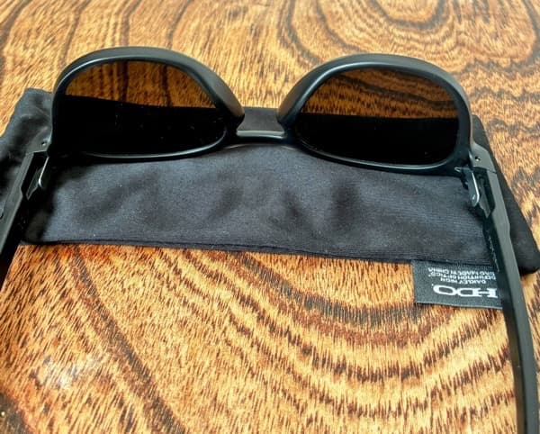オークリーサングラス ラッチ　美品