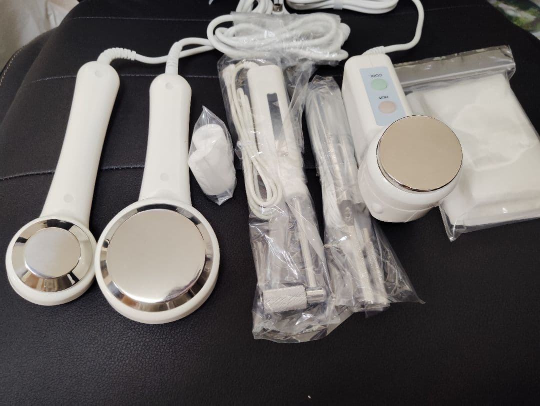 未使用個人保管■ジェットソニック3多機能美容器41万■