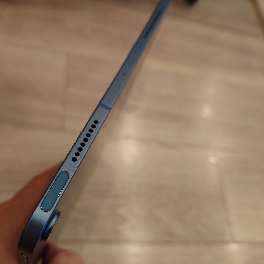 iPad Air第五世代ブルー64GB セルラー 美品純正ケース付き apple