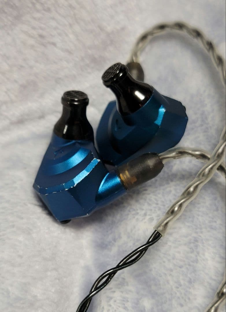 Campfire Audio ハイブリッド型イヤホン POLARIS II
