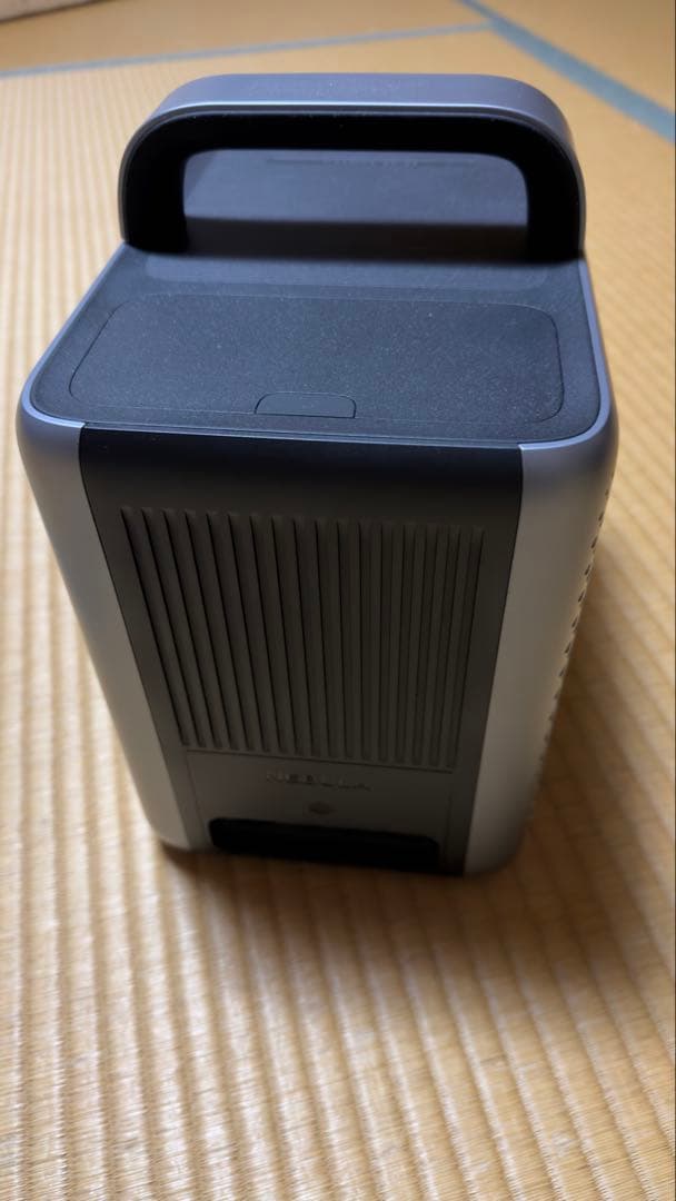 プロジェクター Nebula Cosmos 4K SE