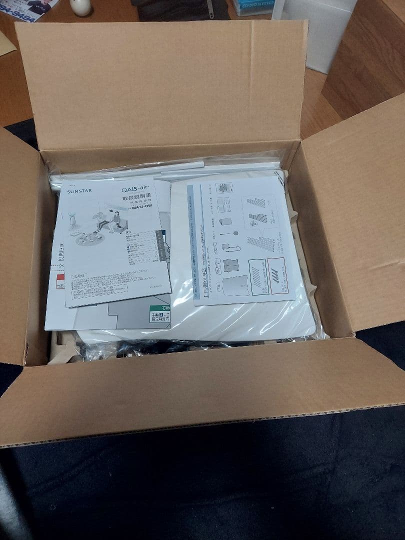 【新品】ペット用除菌脱臭機　サンスター　クワイスエアー　04A1J-OW