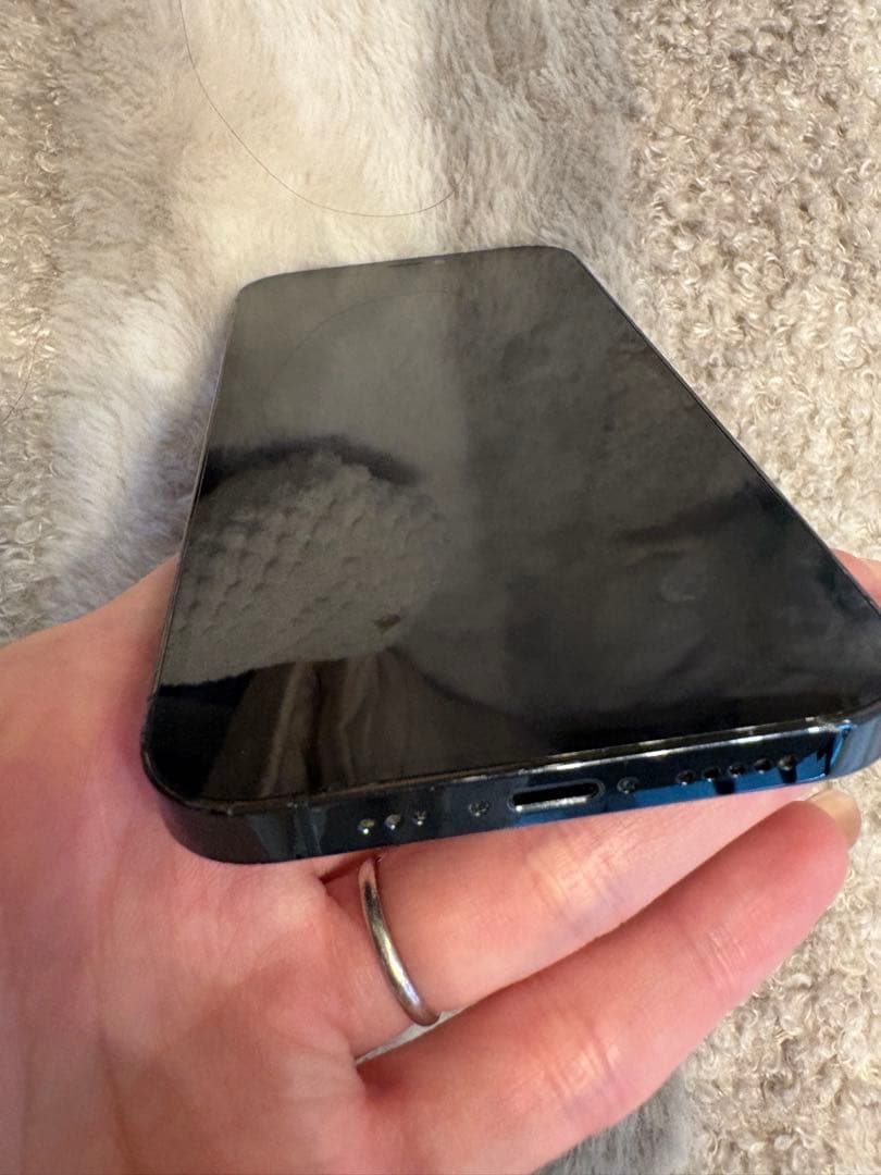 Apple iPhone 12pro 本体