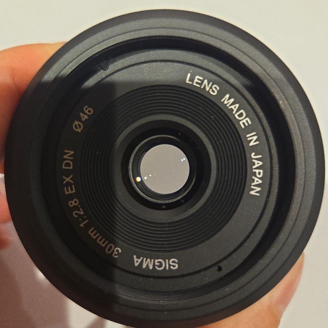 SIGMA 30mm F2.8 EX DN レンズ