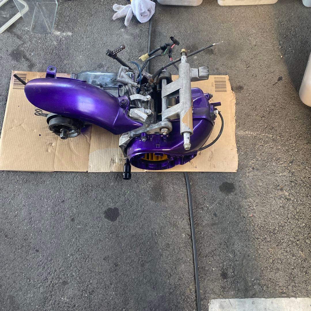 af34エンジン　キャブ付き