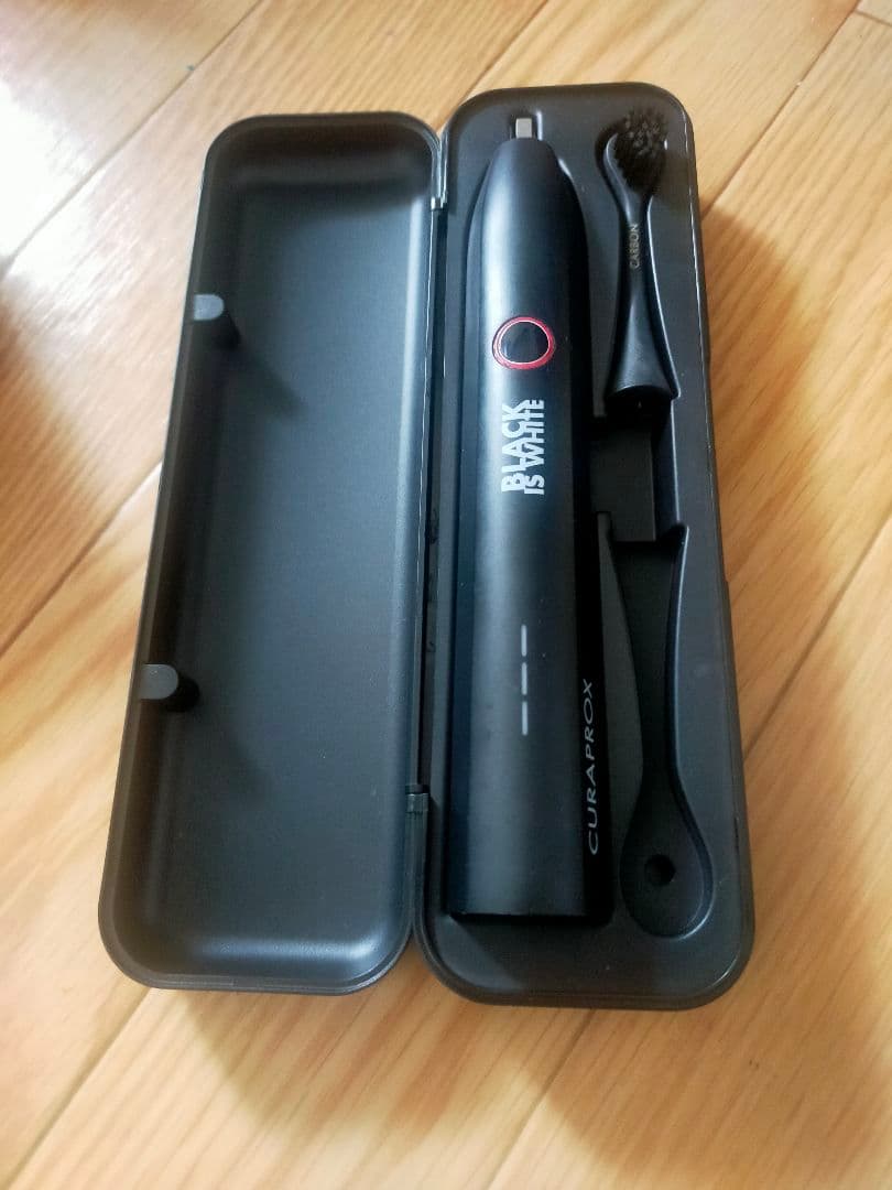 【☆状態良好☆】CURAPROX BLACK IS WHITE 　電動歯ブラシ