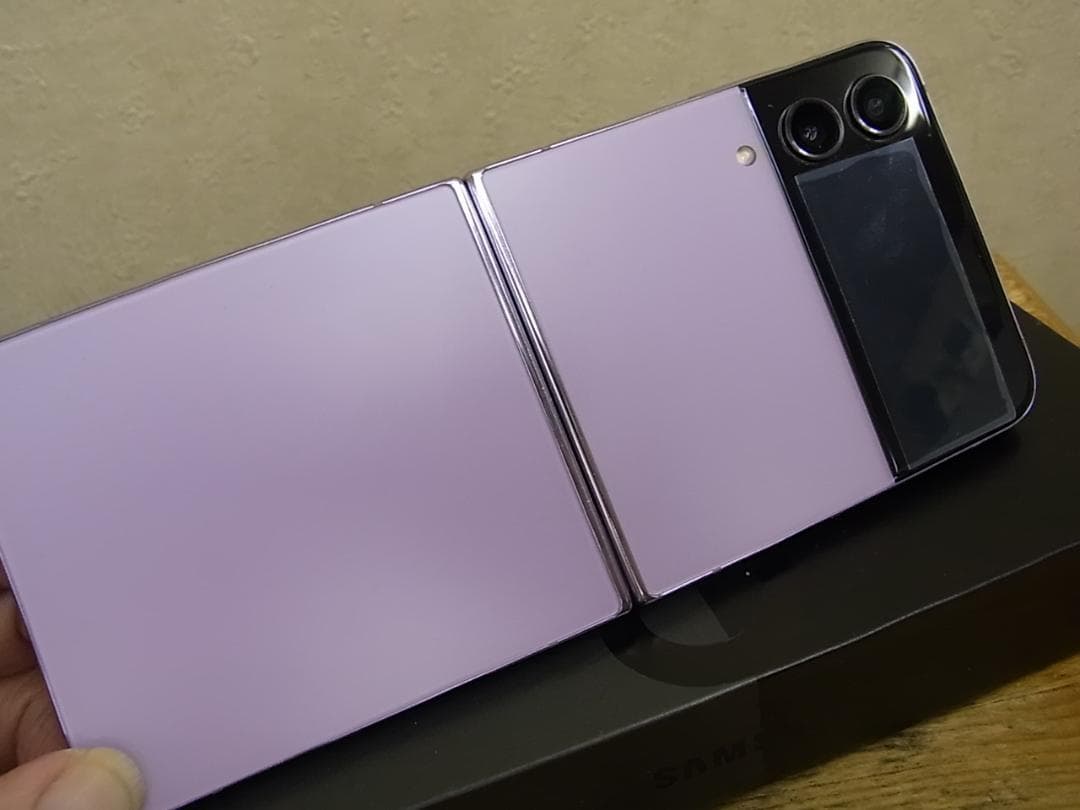 Samsung Galaxy Z Flip 4 5G SM-F7210 香港版