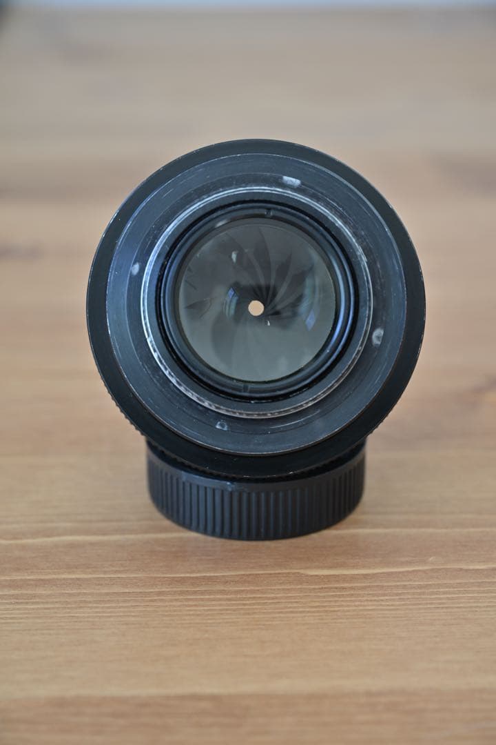 Jupiter-9 85mm f/2 単焦点レンズ
