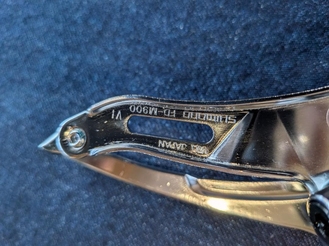 シマノXTR FD-M900 フロントディレーラー バンド径 28.6