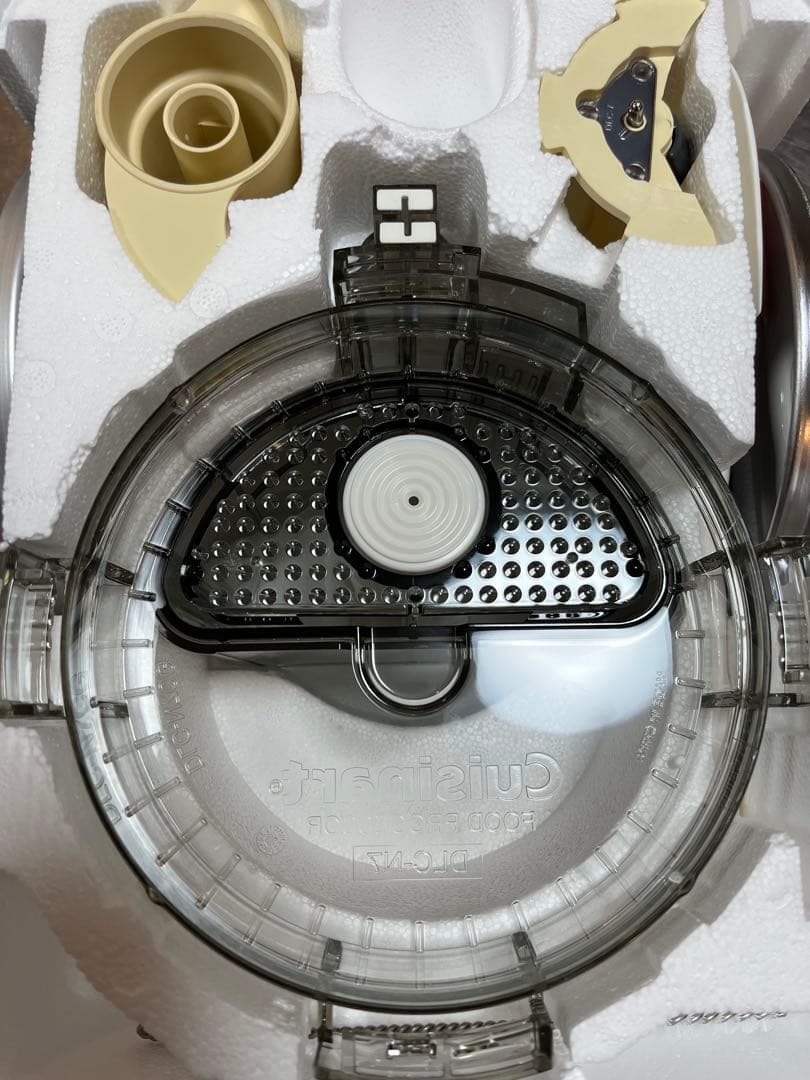 Cuisinart DLC-N7JPG フードプロセッサー送料込み