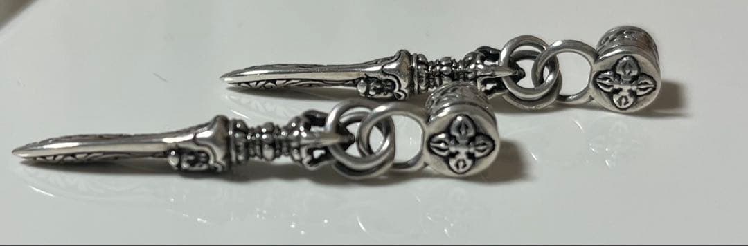 美品　ソカロ　ソードピアス