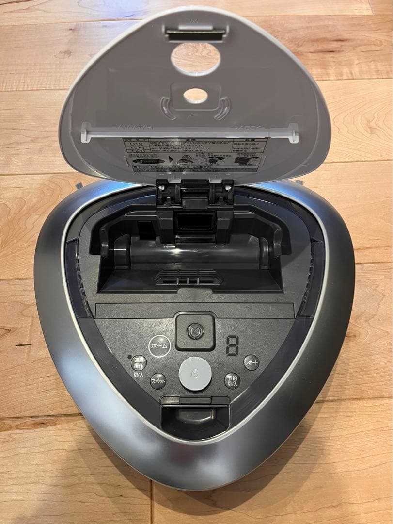 未使用に近い　Panasonic ロボット掃除機 RULO MC-RS800
