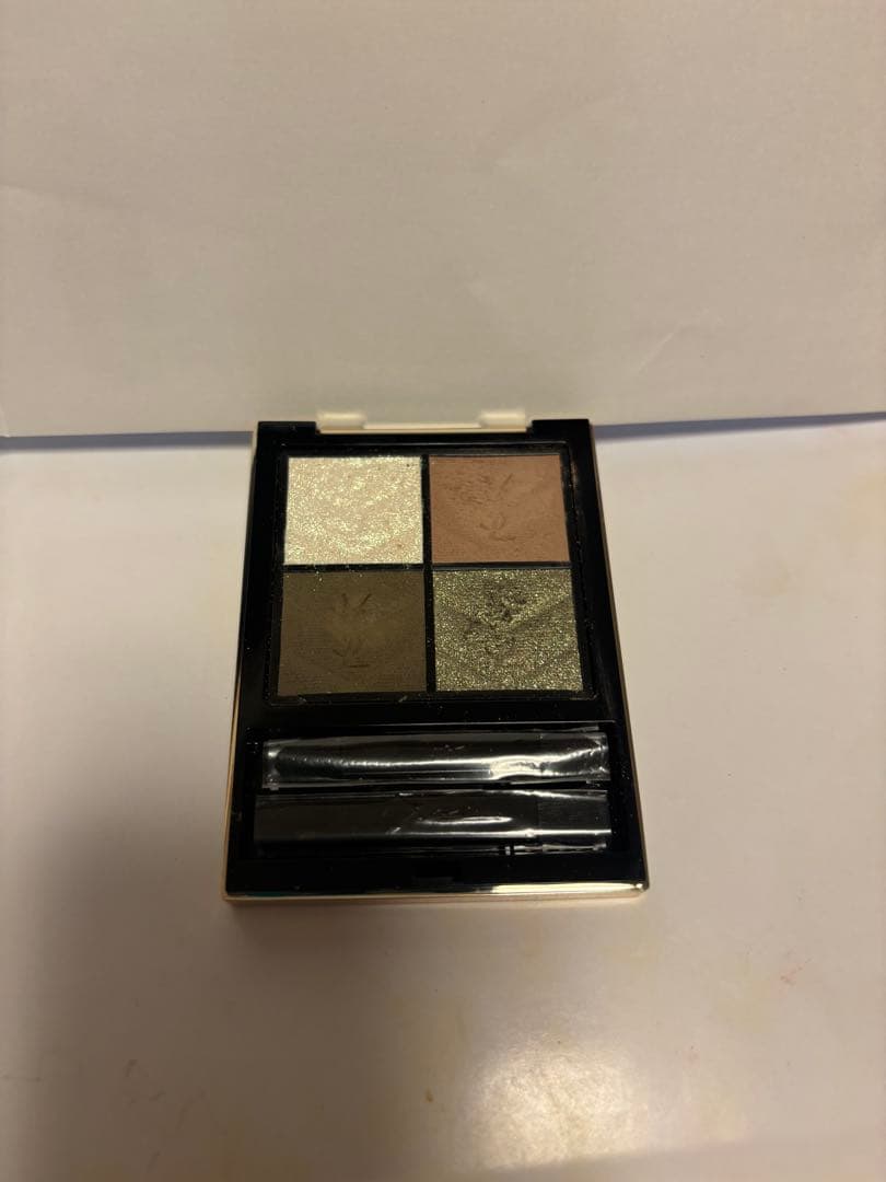 イヴ・サンローランクチュールミニクラッチ　830