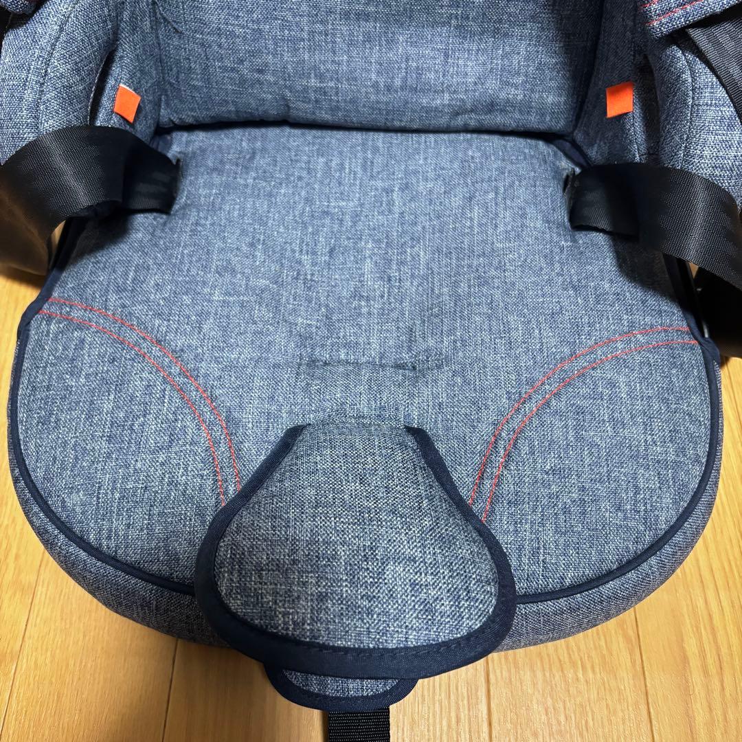 【極美品】日本育児 トラベルベスト EC Fix 軽量 コンパクト ISOFIX