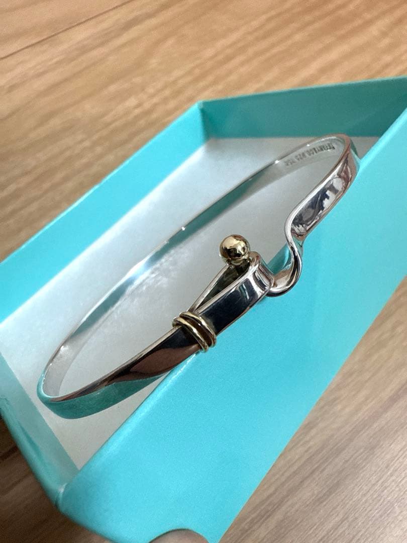 ティファニー TIFFANY フックアンドアイバ ングル シルバー ゴールド