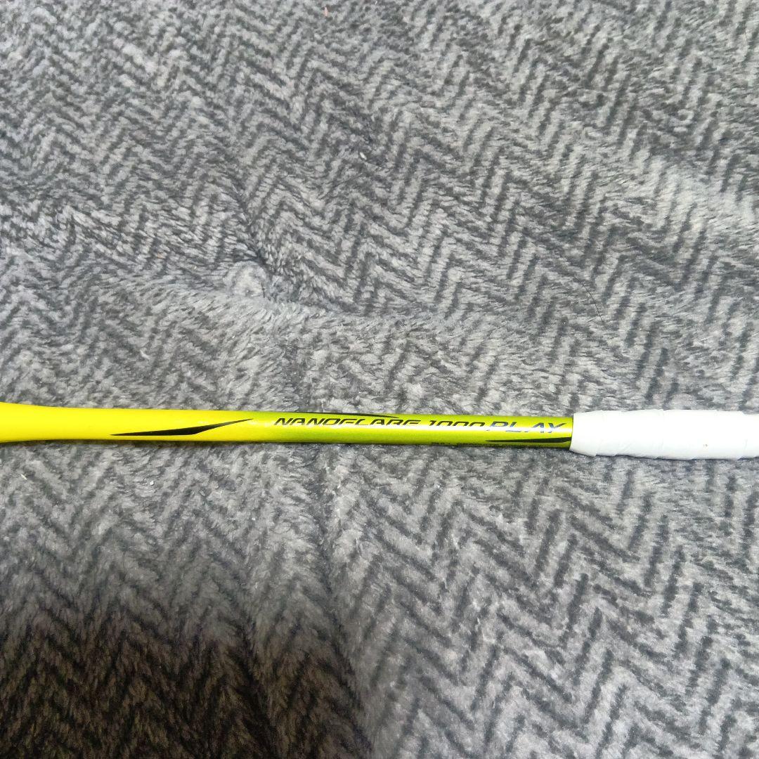 バドミントンラケット Nanoflare 1000 play 黒/黄