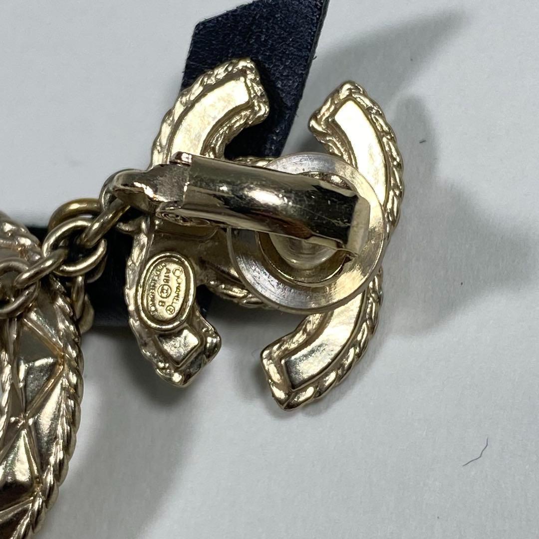 美品 CHANEL シャネル レザー リボン パール ゴールド イヤリング 片耳