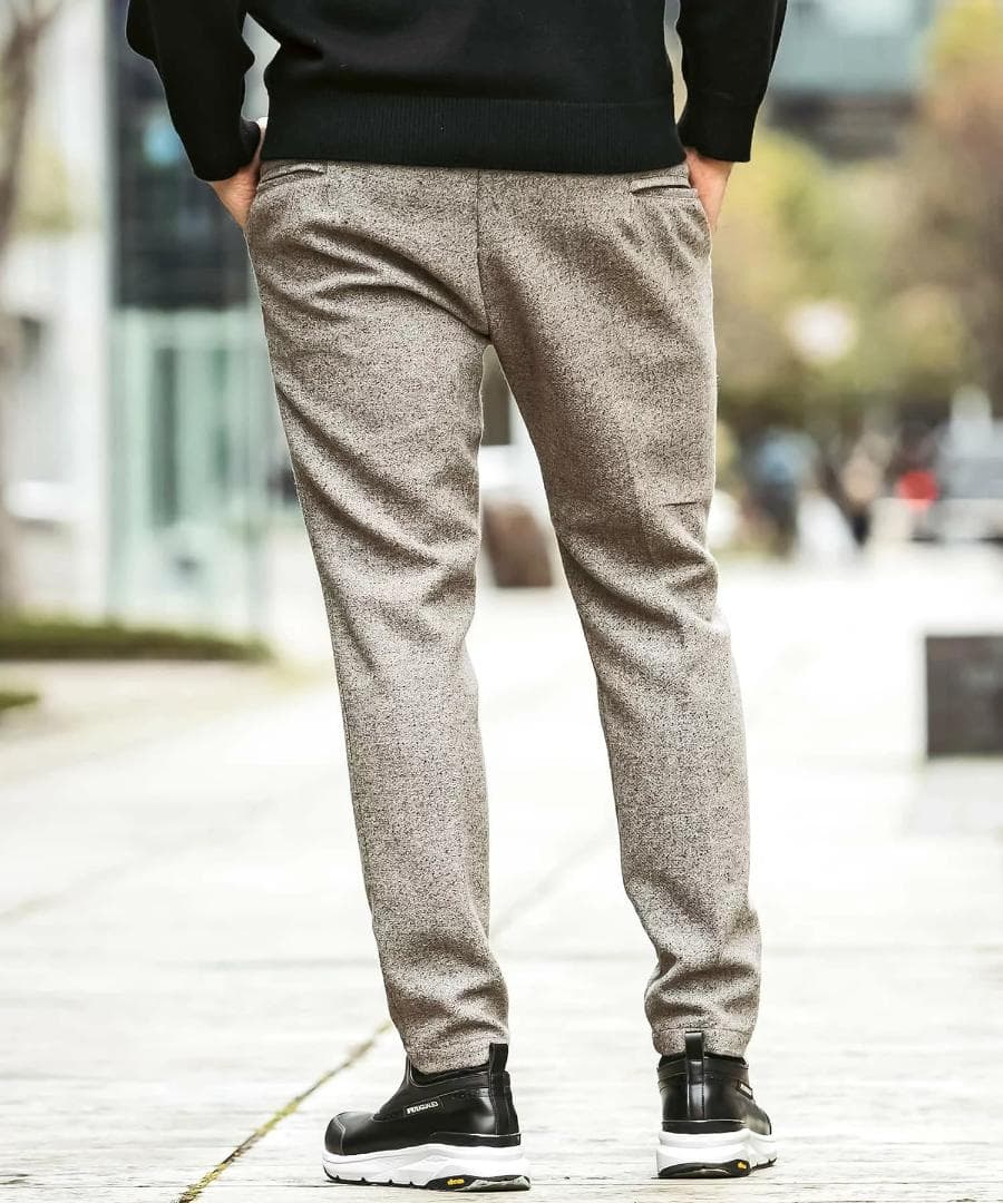 美品 ウノピゥウノウグァーレトレリラックス クラシックスラックス