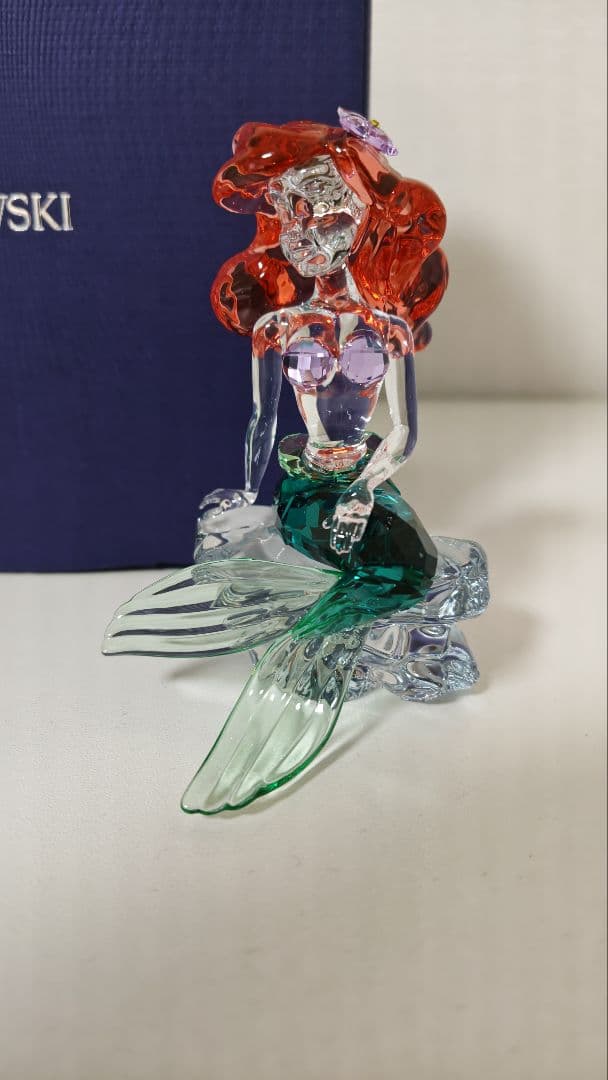 アリエル　スワロフスキー置物。