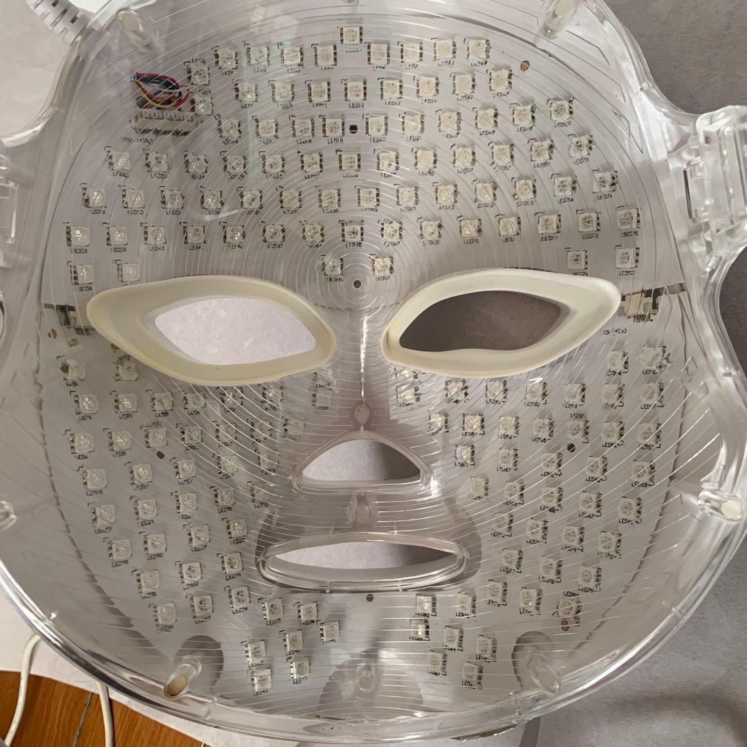 美顔器　光エステマスク　オペラ美人