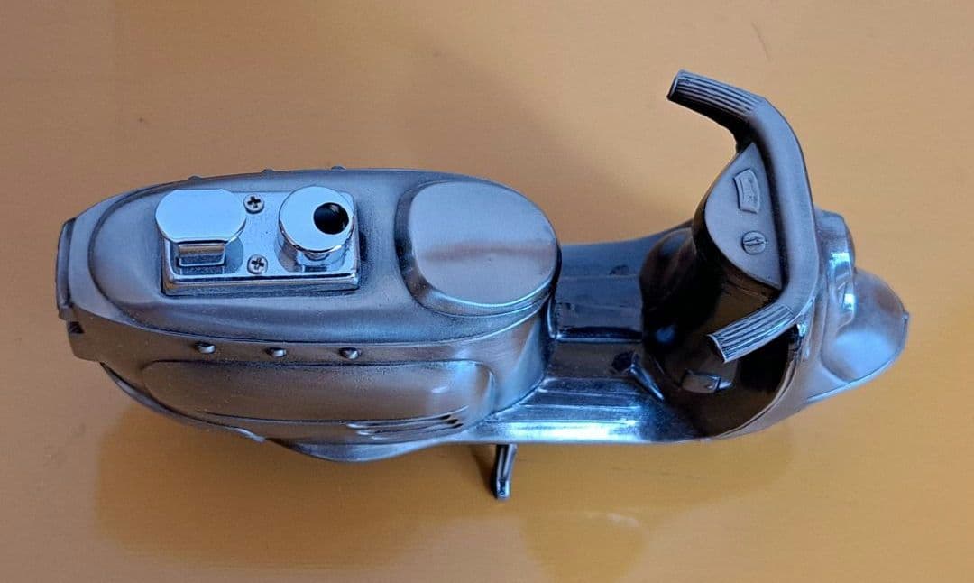 富士重工 ラビット スクーター型 金属製 卓上ライター【未使用新品】