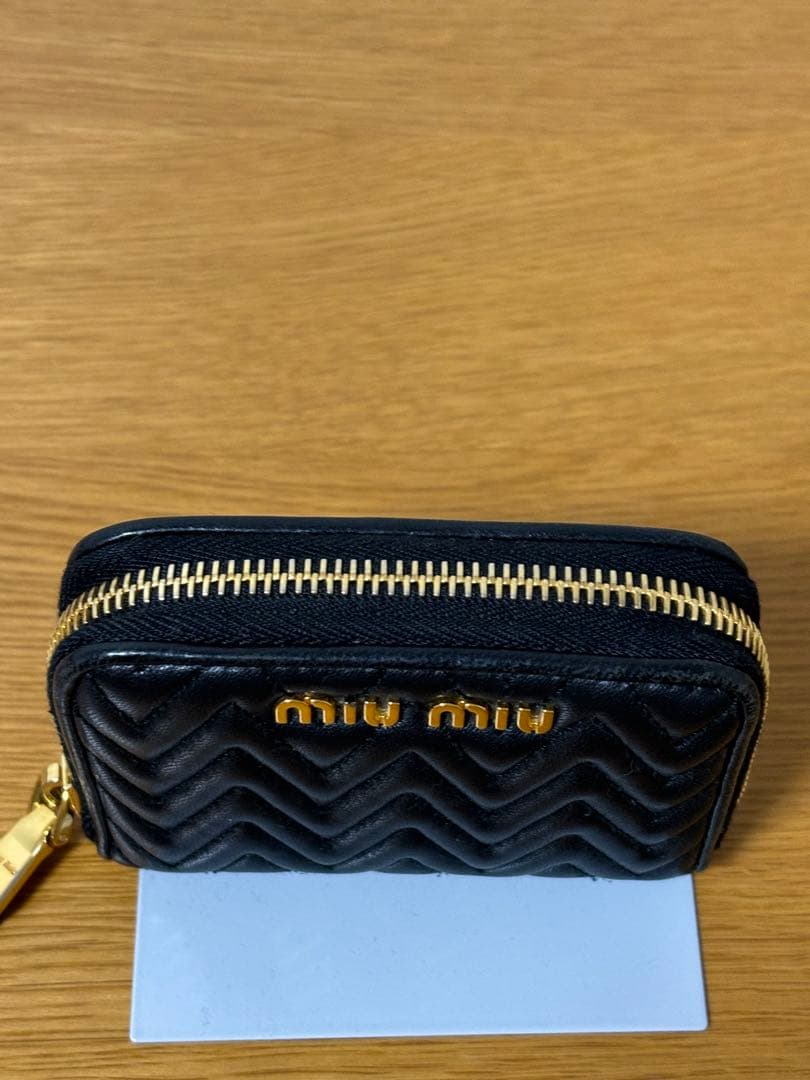 miumiu NAPPA IMPUNTURE ケース 財布 NERO