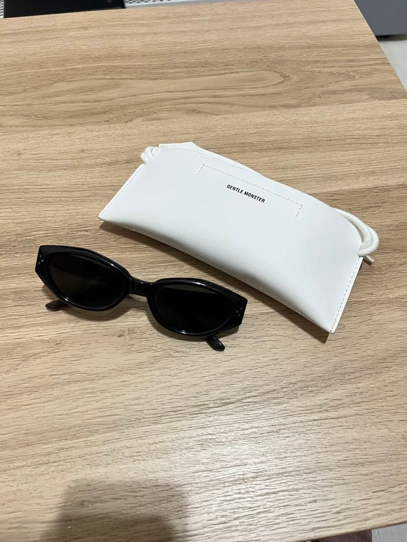 小物 GENTLE MONSTER Dada 01 eyewear