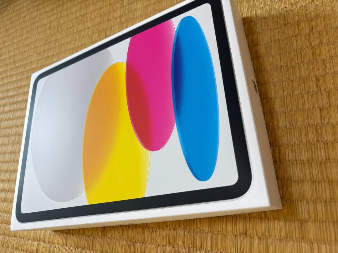 美品Apple iPad（第11世代）Wi-Fiモデル シルバー 128GB