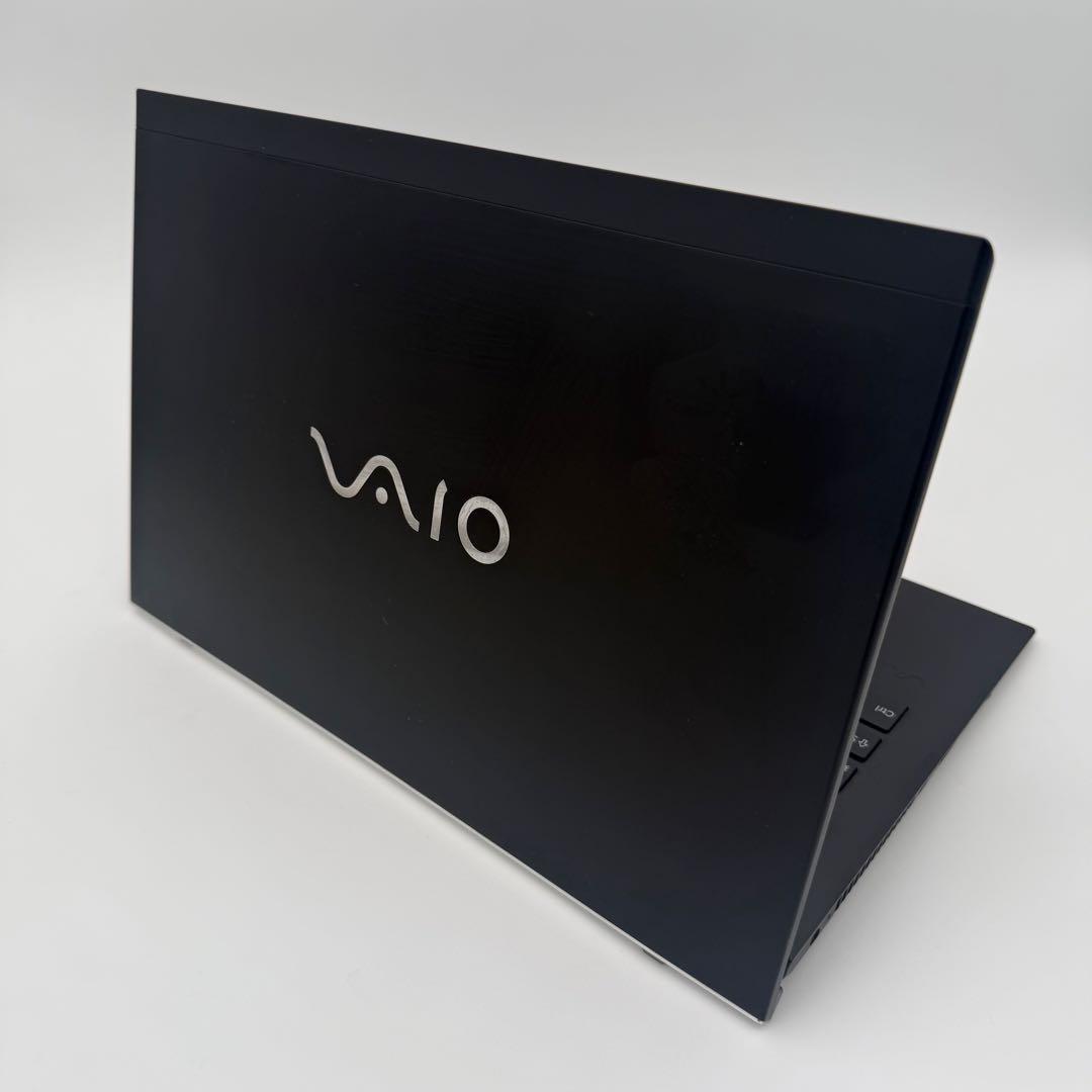 【VAIO】軽量ノートパソコン i5 第8世代 SONY SSD 8GB