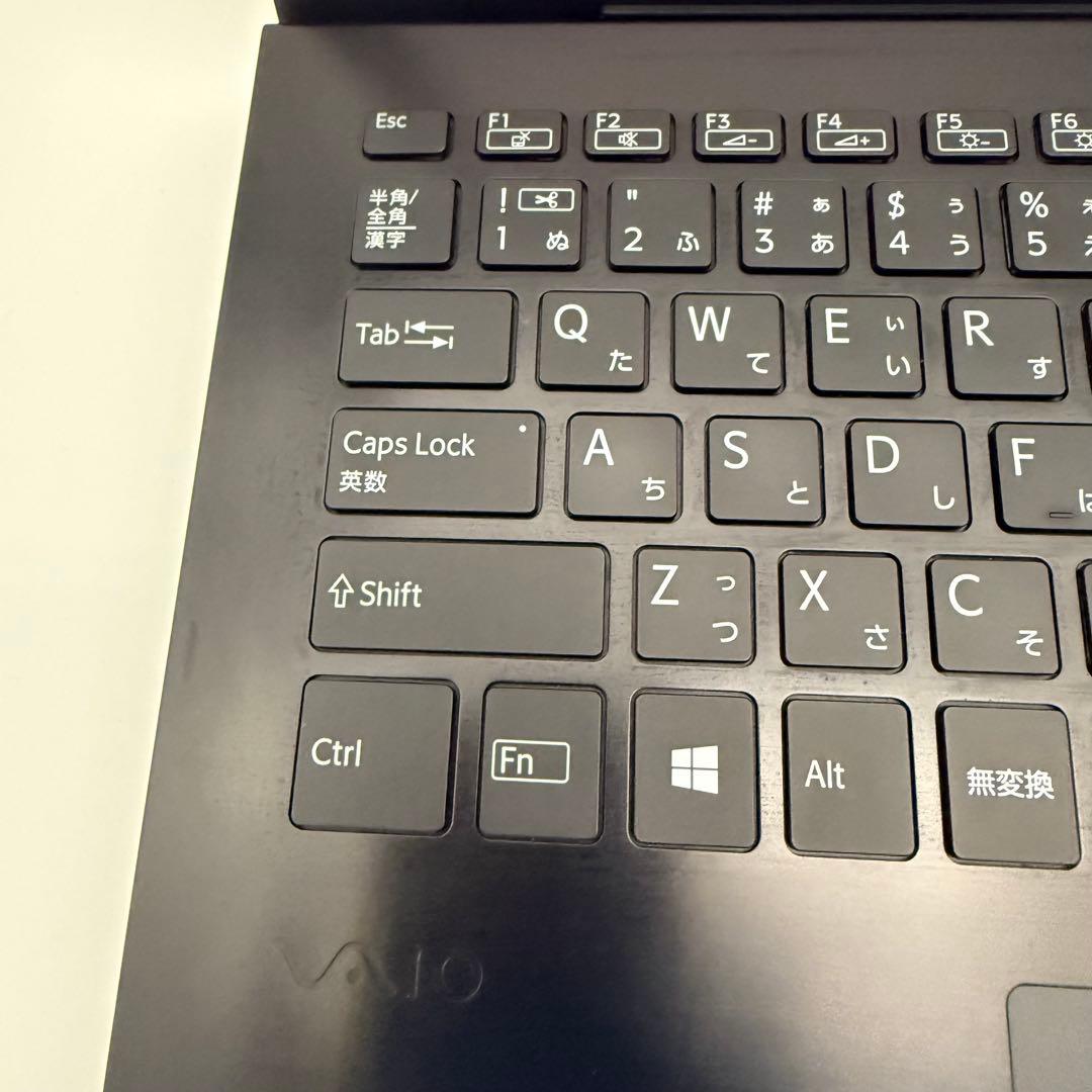 【VAIO】軽量ノートパソコン i5 第8世代 SONY SSD 8GB