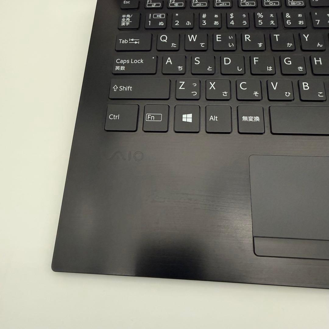 【VAIO】軽量ノートパソコン i5 第8世代 SONY SSD 8GB