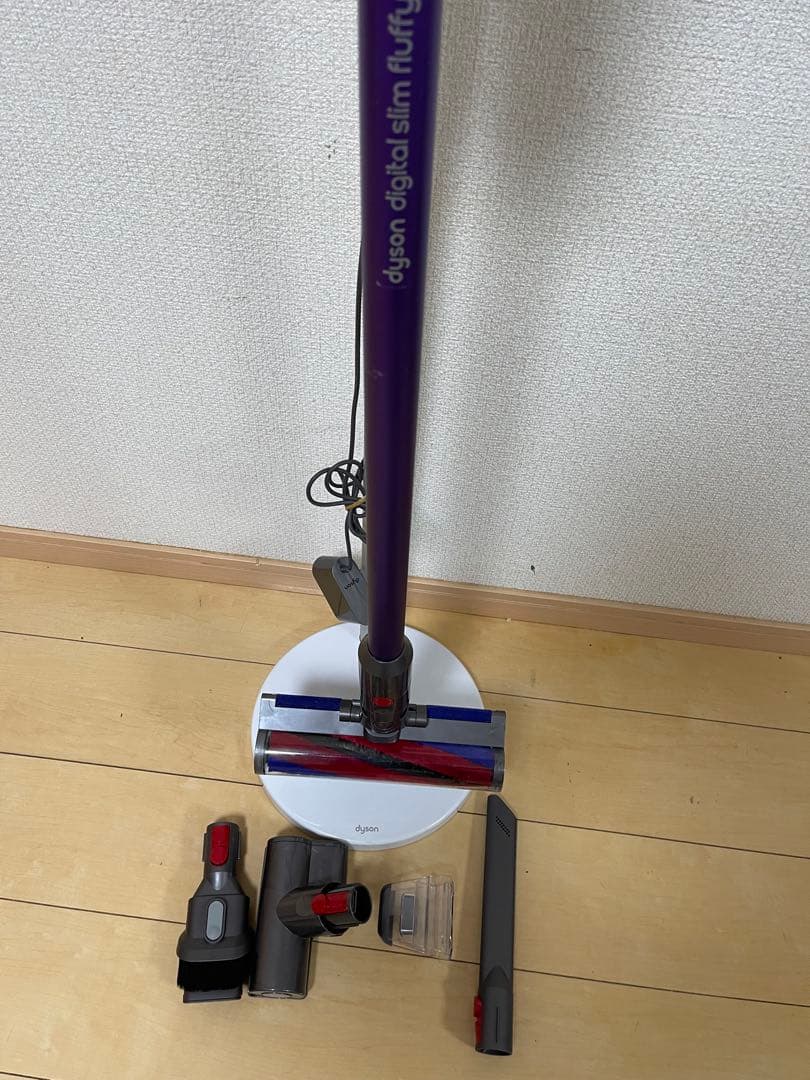 【美品】ダイソン digital slim SV18 スタンド付けエコー４2分