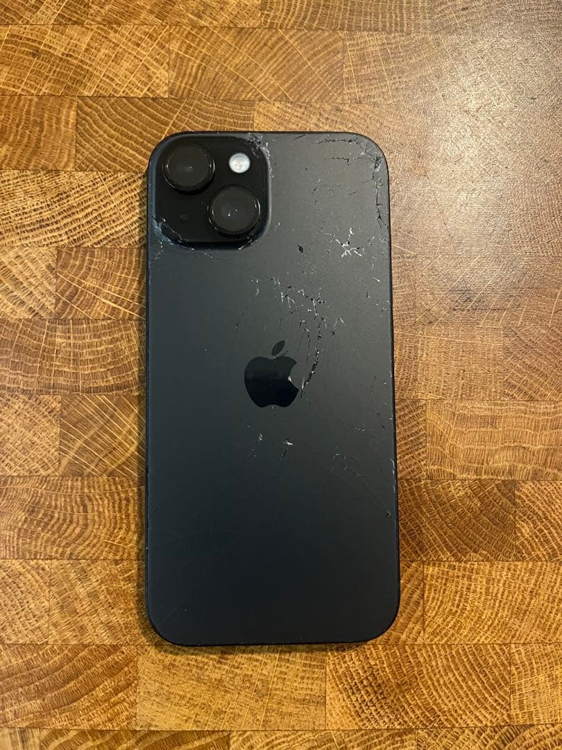 Apple iPhone 15 本体 箱付き