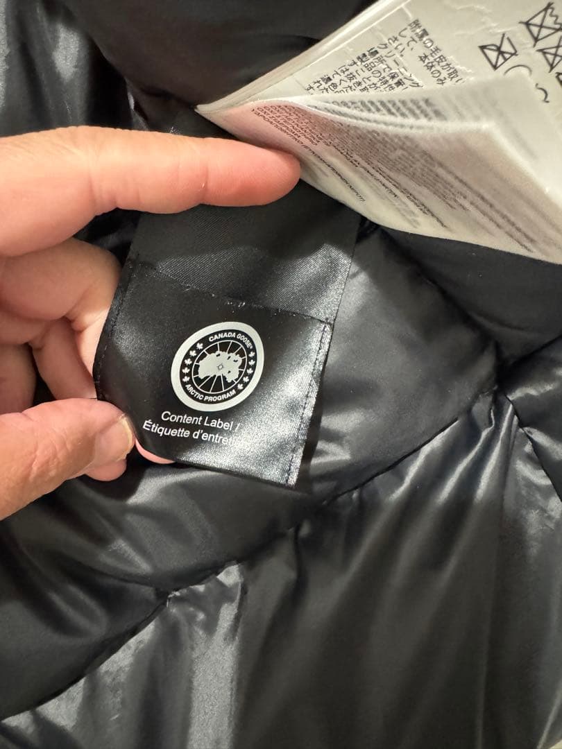 【美品 1番人気Ｍサイズ】カナダグース ブラックレーベル