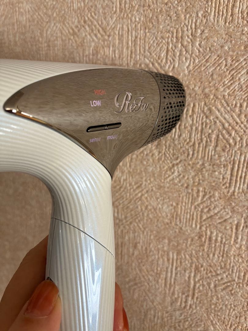 ジャンク品　リファ ホワイト ヘアドライヤー