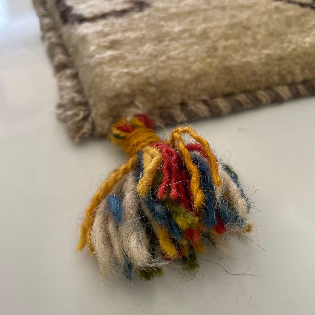 ギャッベ　猫　チェアラグ　座布団サイズ