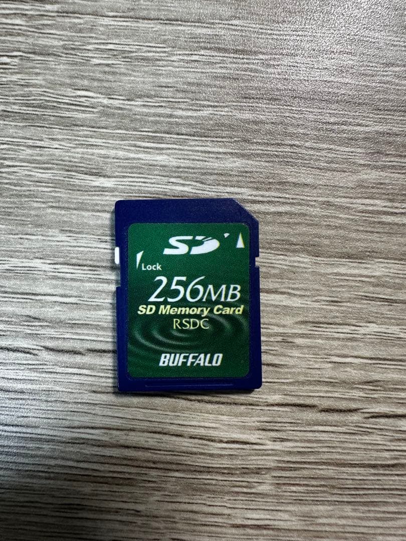 美品　Casio EXFILM EX-Z200 付属品完備　バッテリー2つ