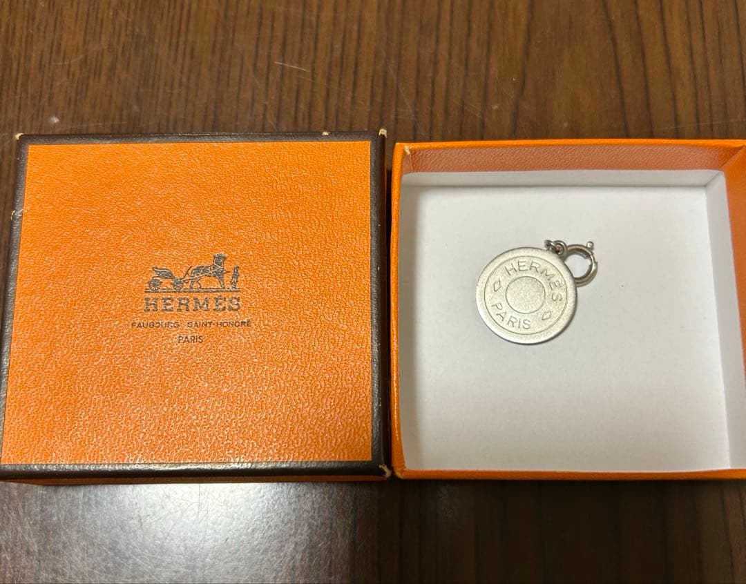 エルメス　セリエ・ペンダントトップ　ネックレストップ