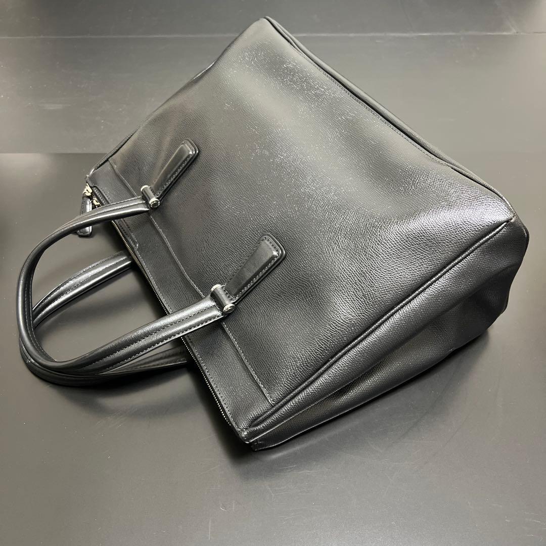 M*e様 TUMI ブラック トートバッグ