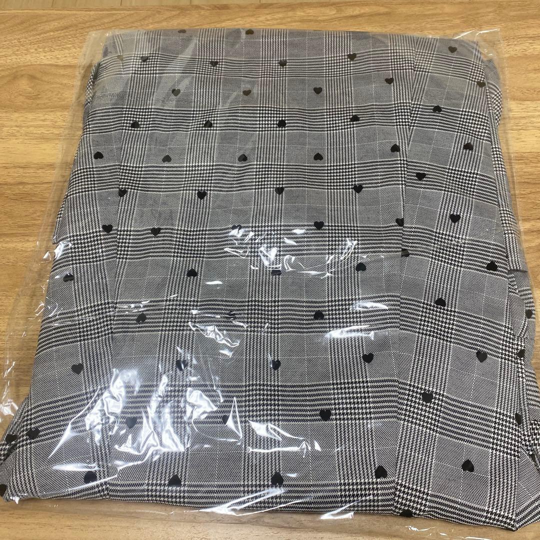 【新品】ハート釦バックレースアップハートフロッキー×チェックワンピース