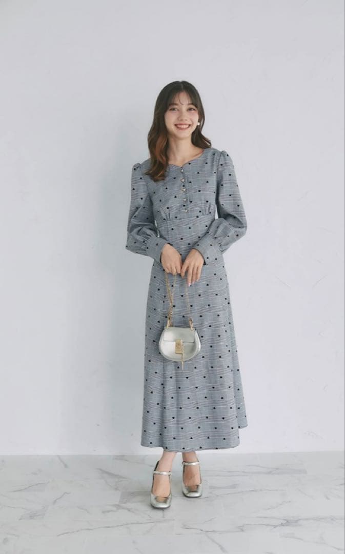 【新品】ハート釦バックレースアップハートフロッキー×チェックワンピース