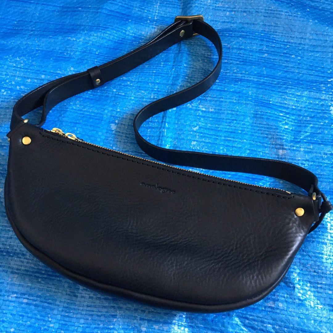 analogico　アナロジコ　ボディバッグ